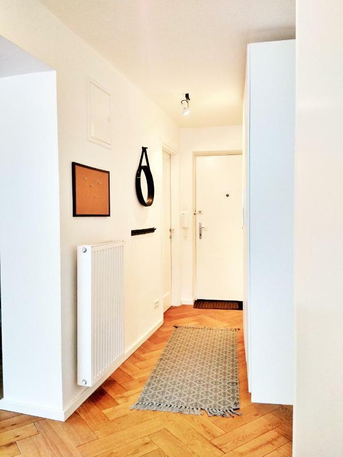 Poet'S Street Apartment Ζάγκρεμπ Εξωτερικό φωτογραφία